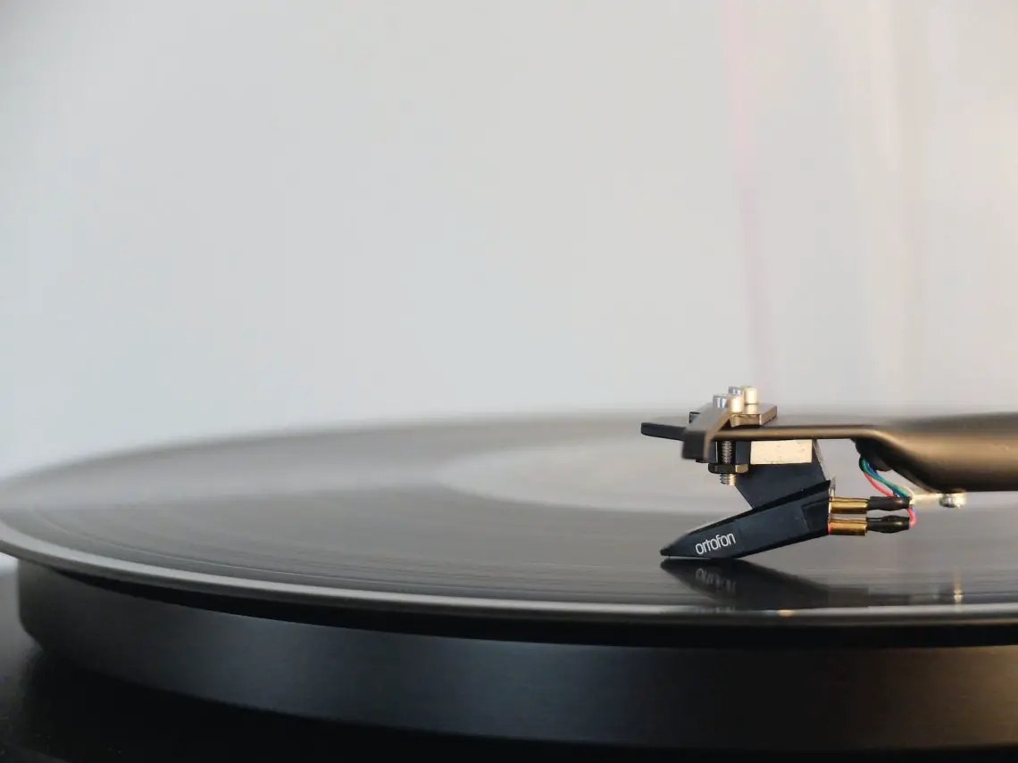 Comment savoir si le diamant de ma platine est usé ? - Rangement vinyle